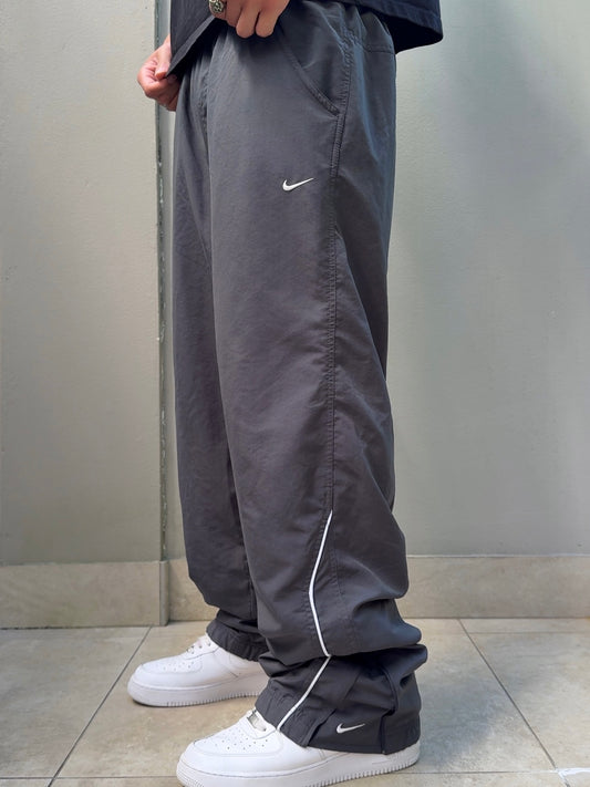 Nike Vintage Track Pants SUPER RARE 2000s (XL)