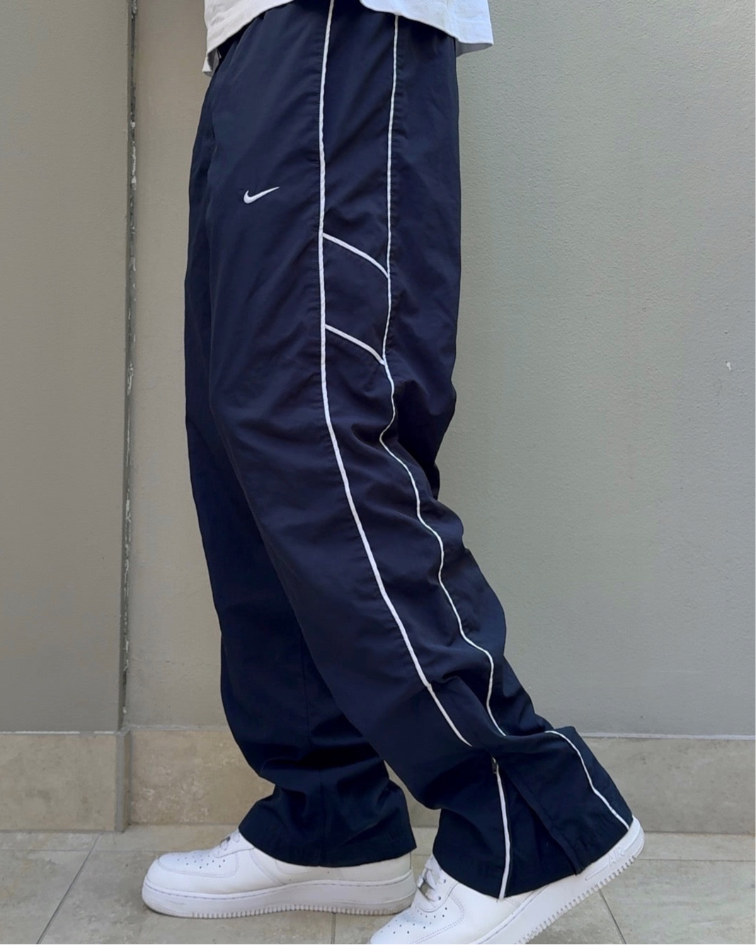 Nike Vintage Track Pants RARE 2000s (M)