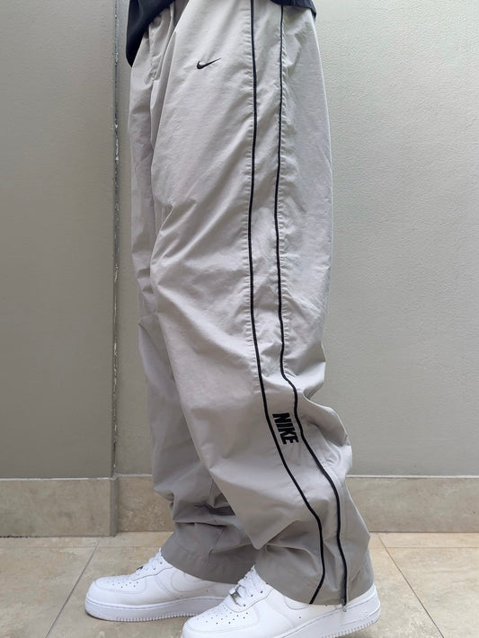 Nike Vintage Track Pants RARE 2000s (L)