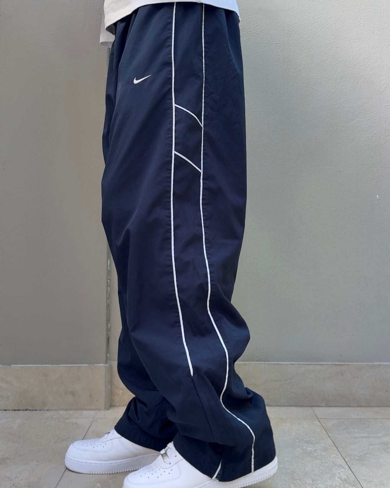 Nike Vintage Track Pants RARE 2000s (XL)