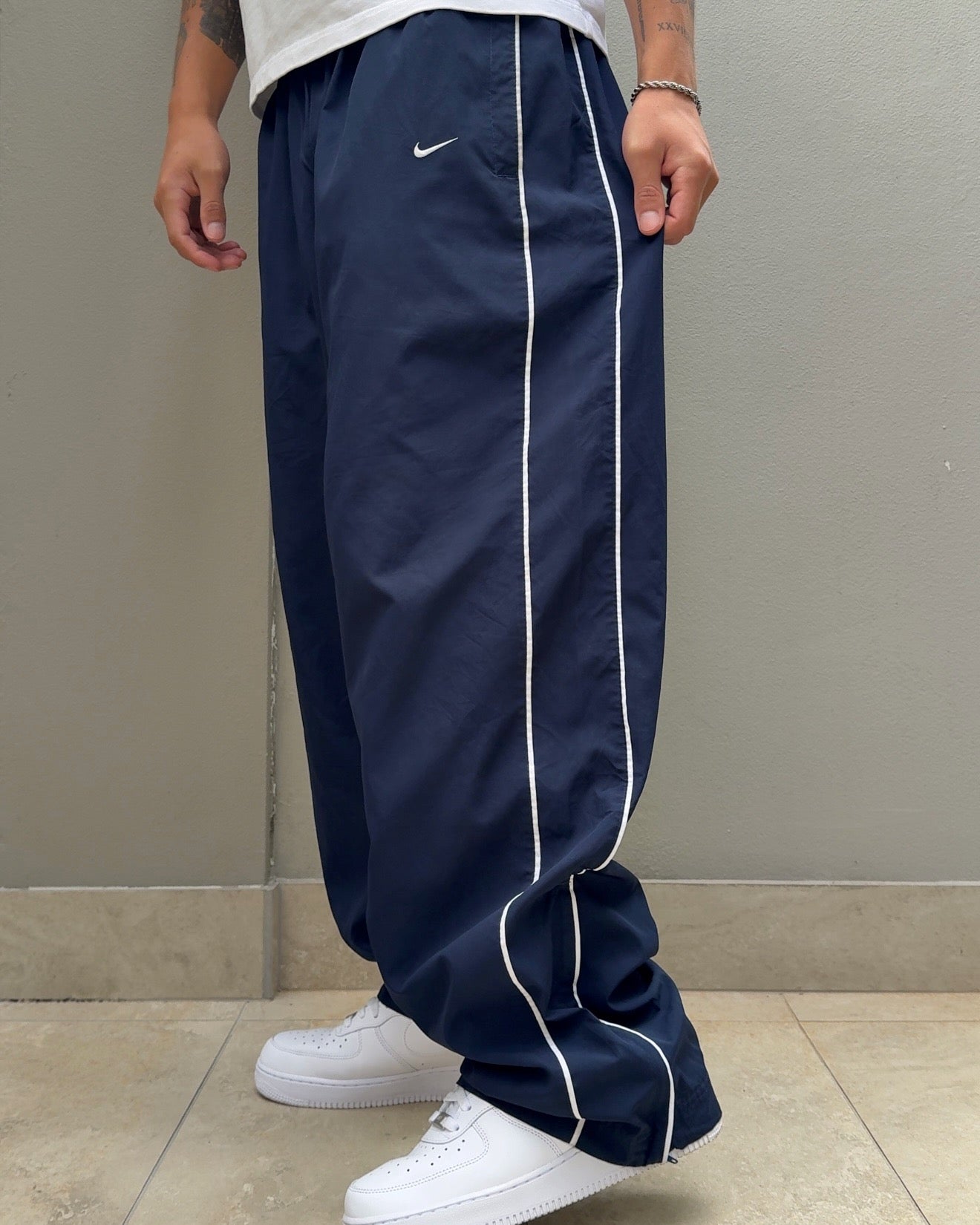 Nike Vintage Track Pants RARE 2000s (XL)