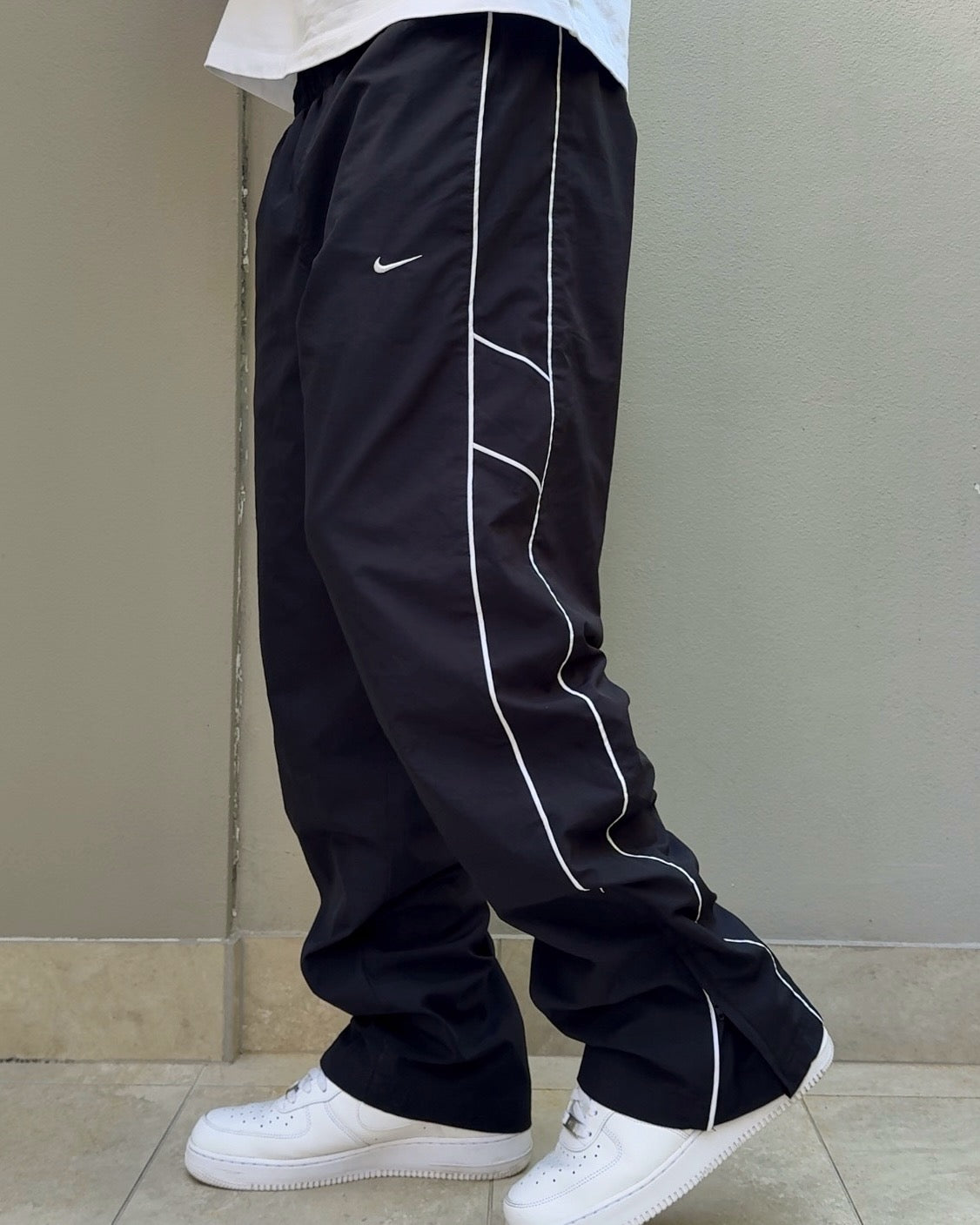 Nike Vintage Track Pants RARE 2000s (M)