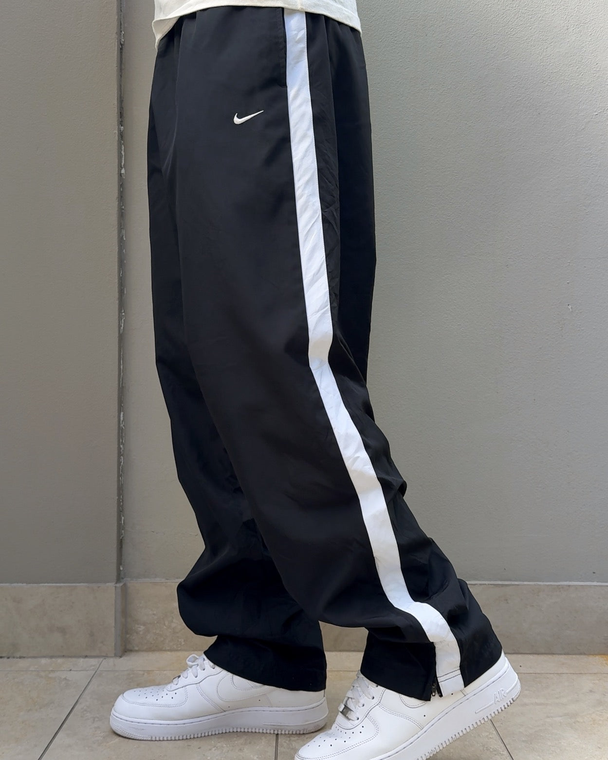 Nike Vintage Track Pants RARE 2000s (L)