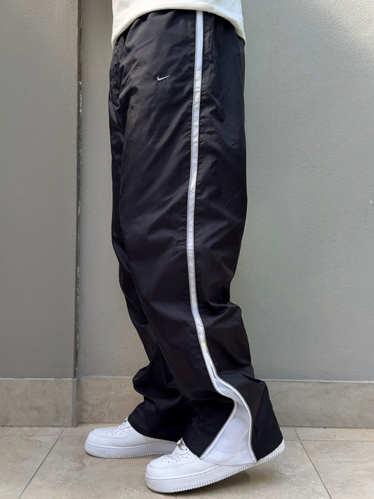 (S) - SUPER RARE Vintage Nike Track Pants Black | Y2K 2000s