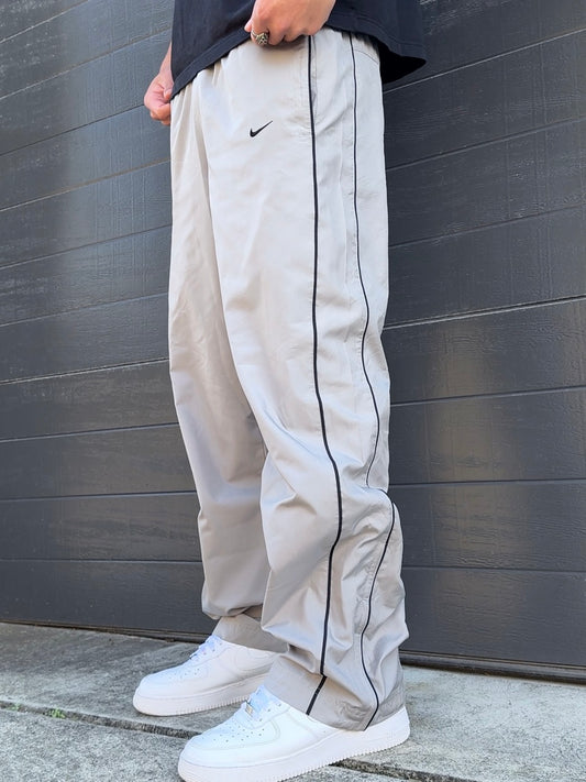 Nike Vintage Track Pants RARE 2000s (L)
