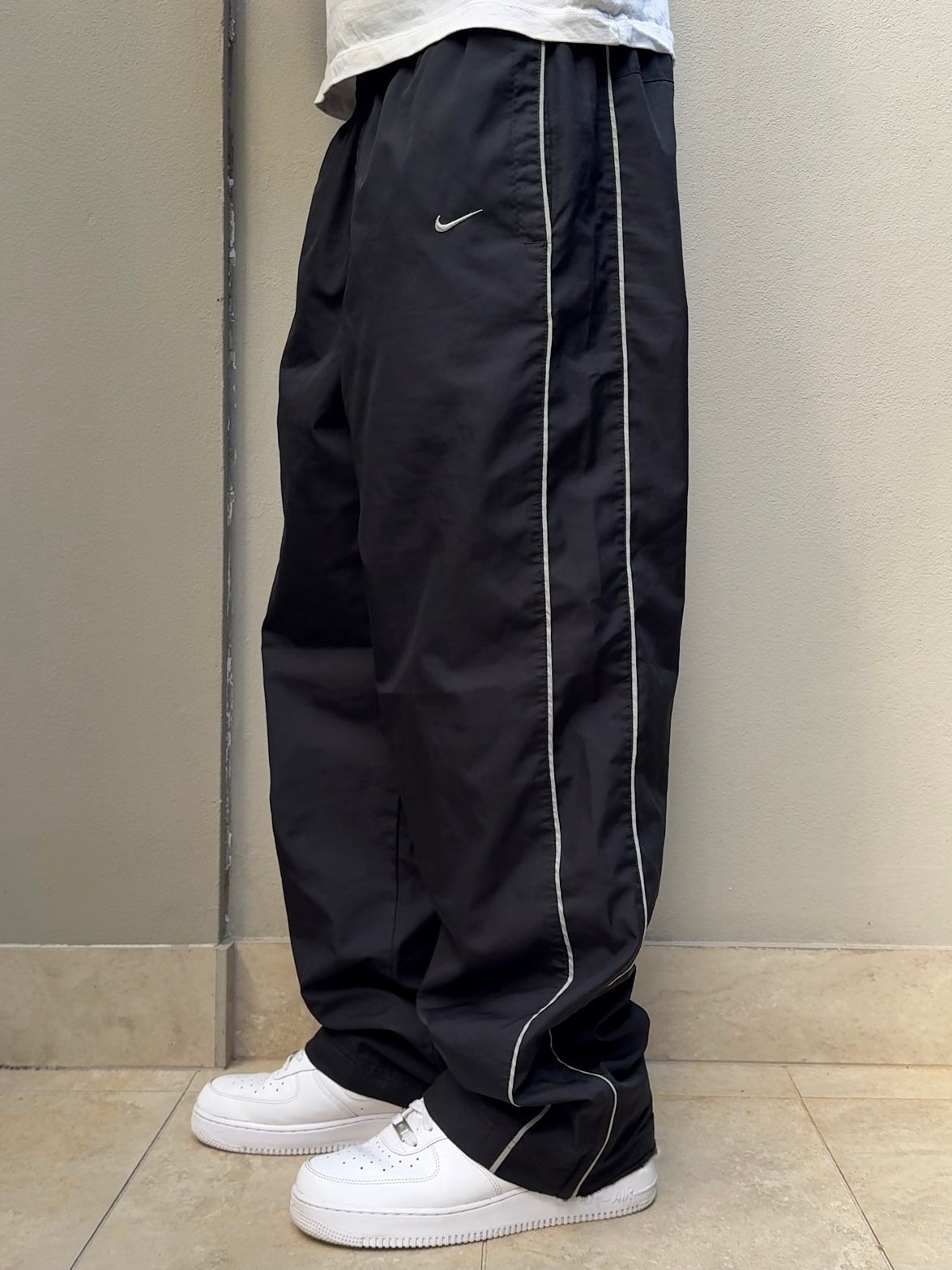 (XL) - RARE Vintage Nike Track Pants Black | Y2K 2000s
