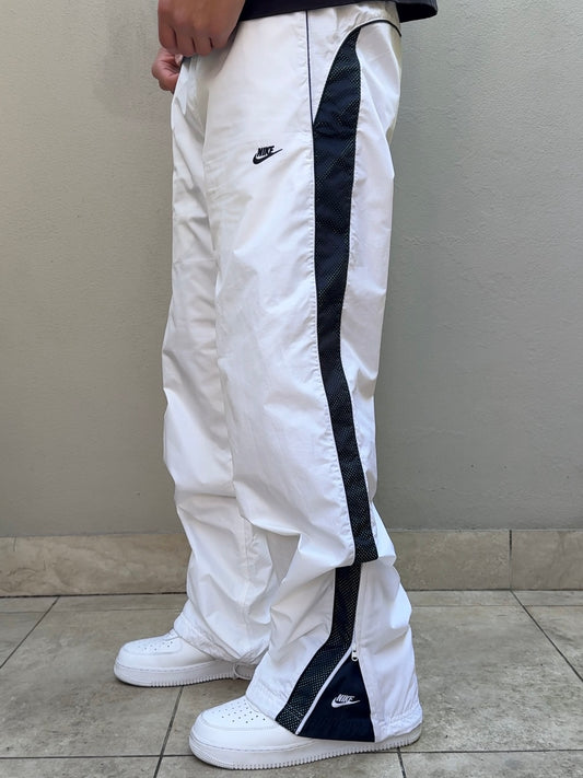 (M) - SUPER RARE Vintage Nike Track Pants White | Y2K 2000s
