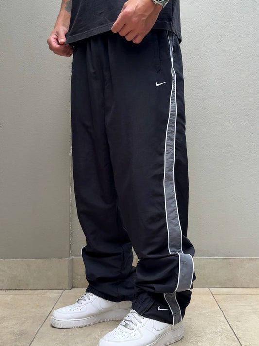 Nike Vintage Track Pants SUPER RARE 2000s (XL)