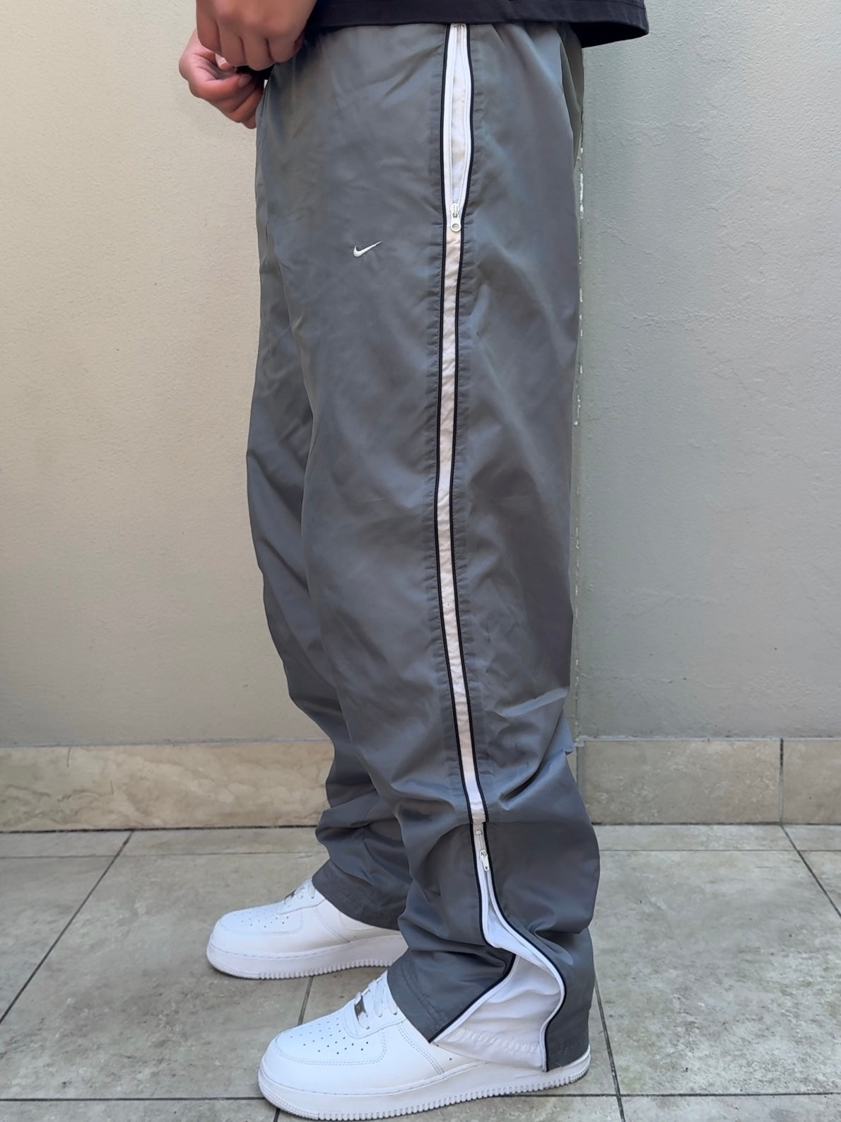 SUPER RARE Vintage Nike Track Pants Grey | Y2K 2000s (XL)