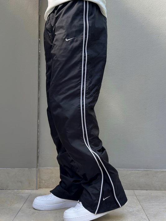 (S) - SUPER RARE Vintage Nike Track Pants Black | Y2K 2000s