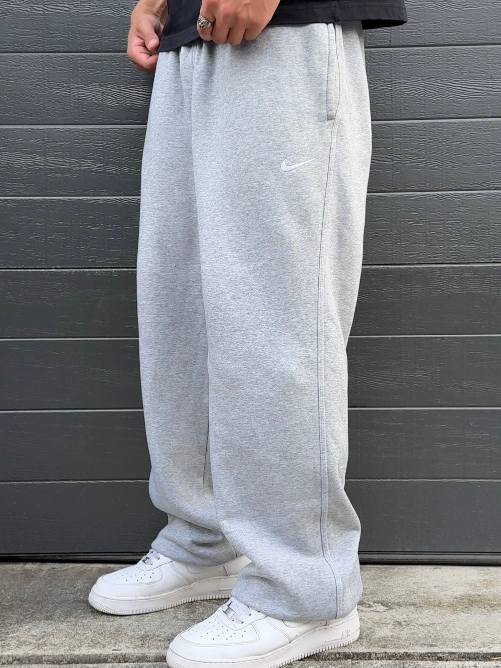 (XL) Nike Baggy Joggers Grey