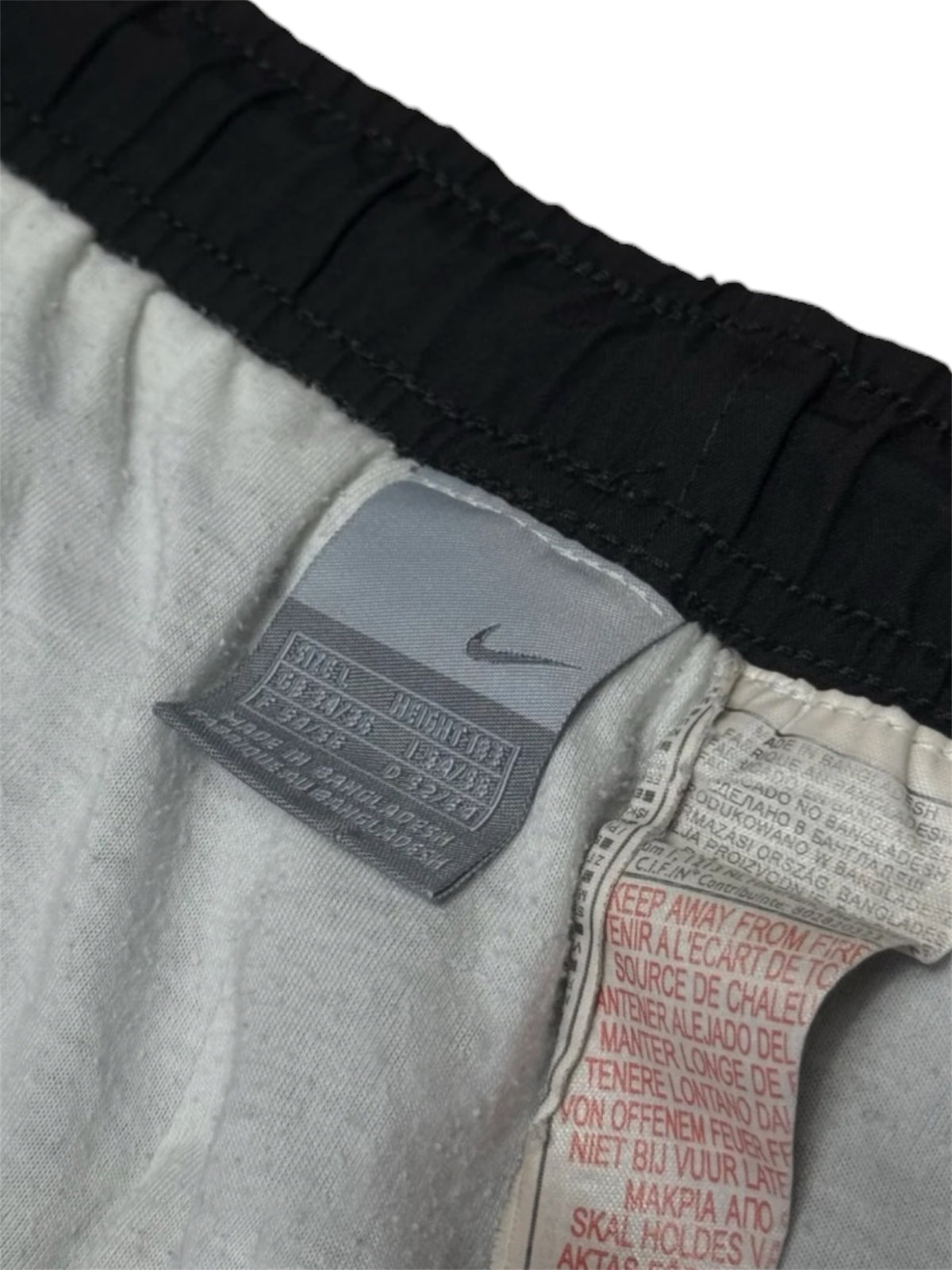 SUPER RARE Vintage Nike Track Pants Black | Y2K 2000s (L)
